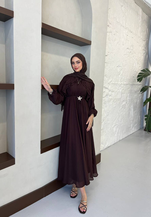 "Elegant dress with a flattering fit and soft fabric — simple yet chic."